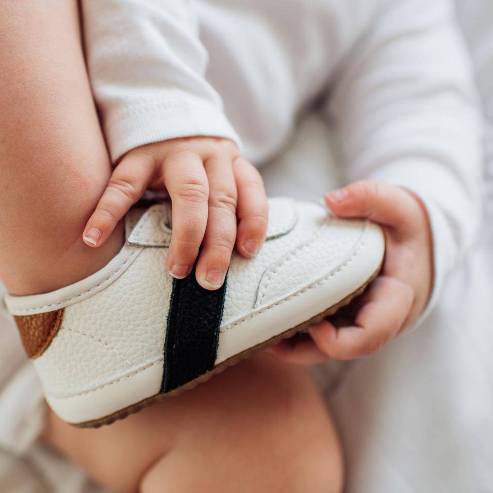 The Love Bug Sneaker | Baby & Toddler Shoes