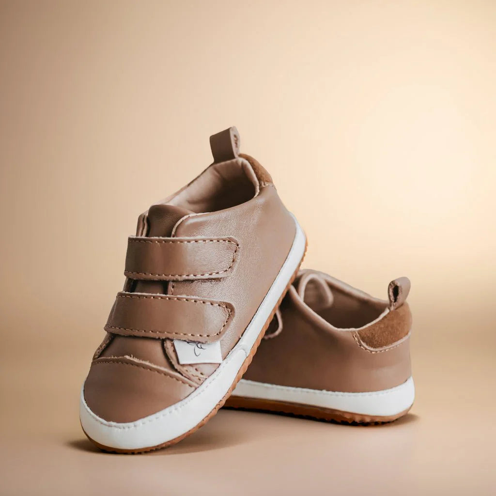The Low Top Unisex Sneaker | Baby & Toddler Shoe