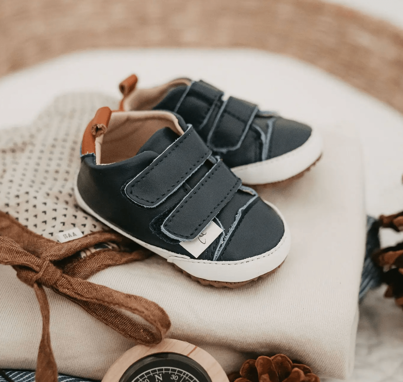 The Low Top Unisex Sneaker | Baby & Toddler Shoe