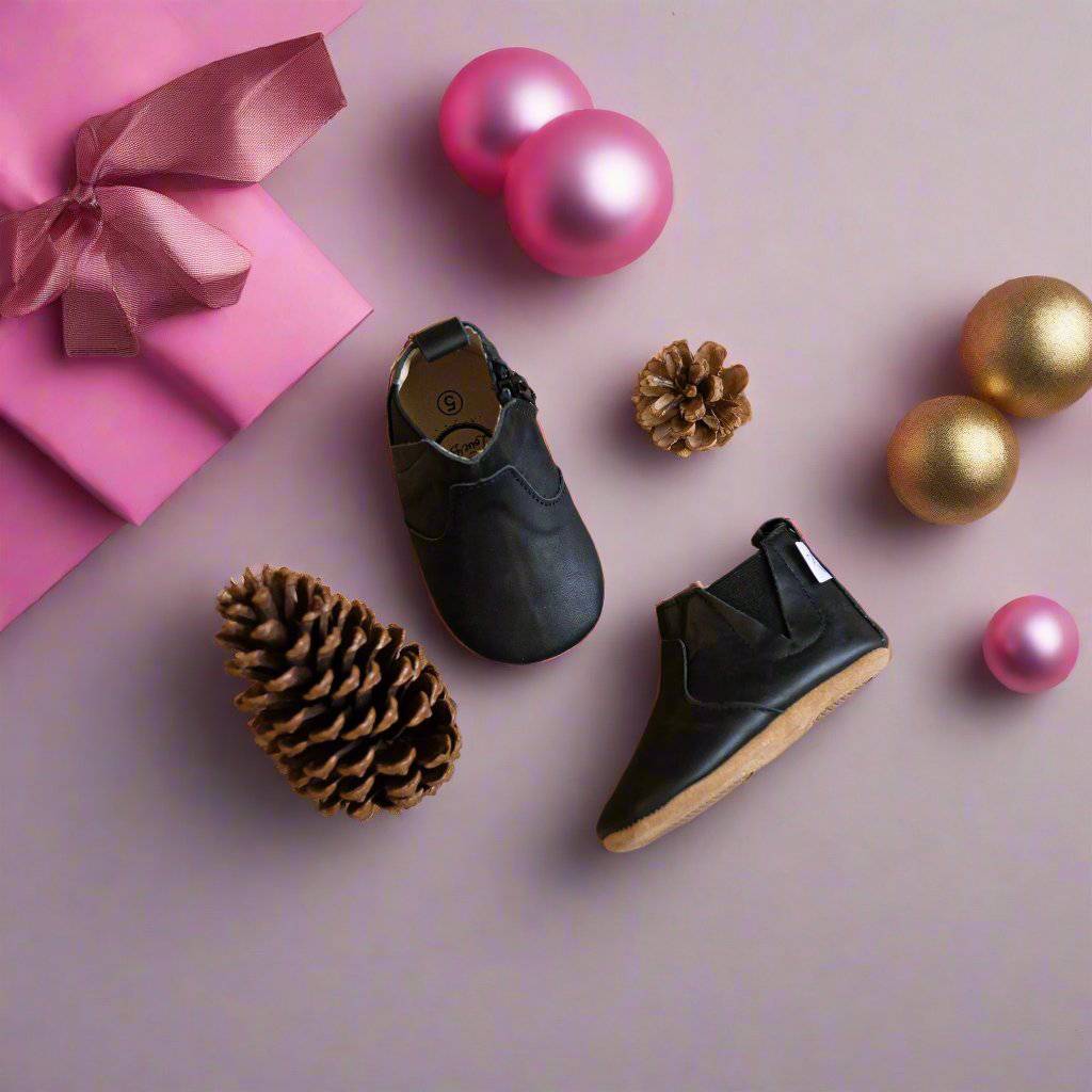 The Chelsea | Baby & Toddler Moccasins