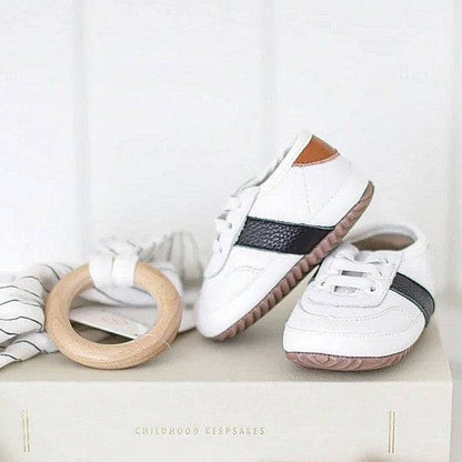 The Love Bug Sneaker | Baby & Toddler Shoes