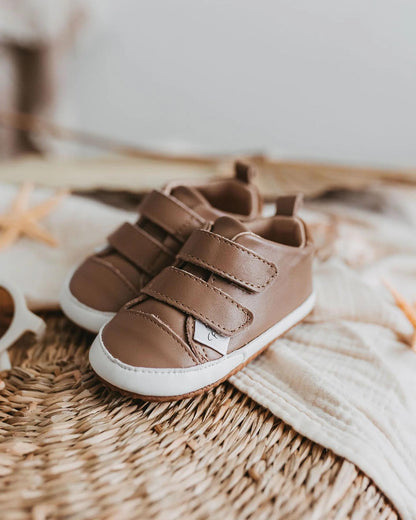 The Low Top Unisex Sneaker | Baby & Toddler Shoe
