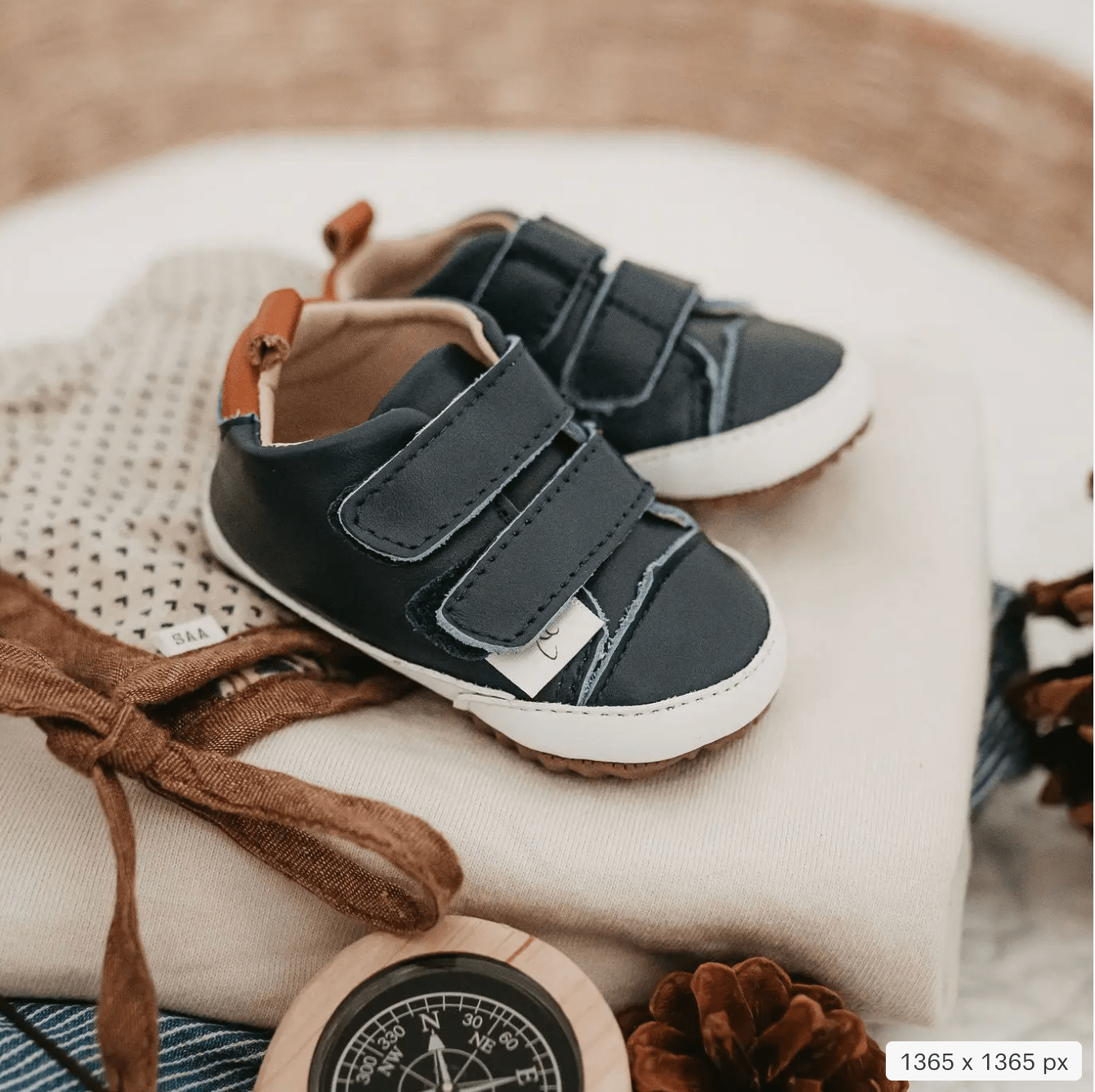 The Low Top Unisex Sneaker | Baby & Toddler Shoe