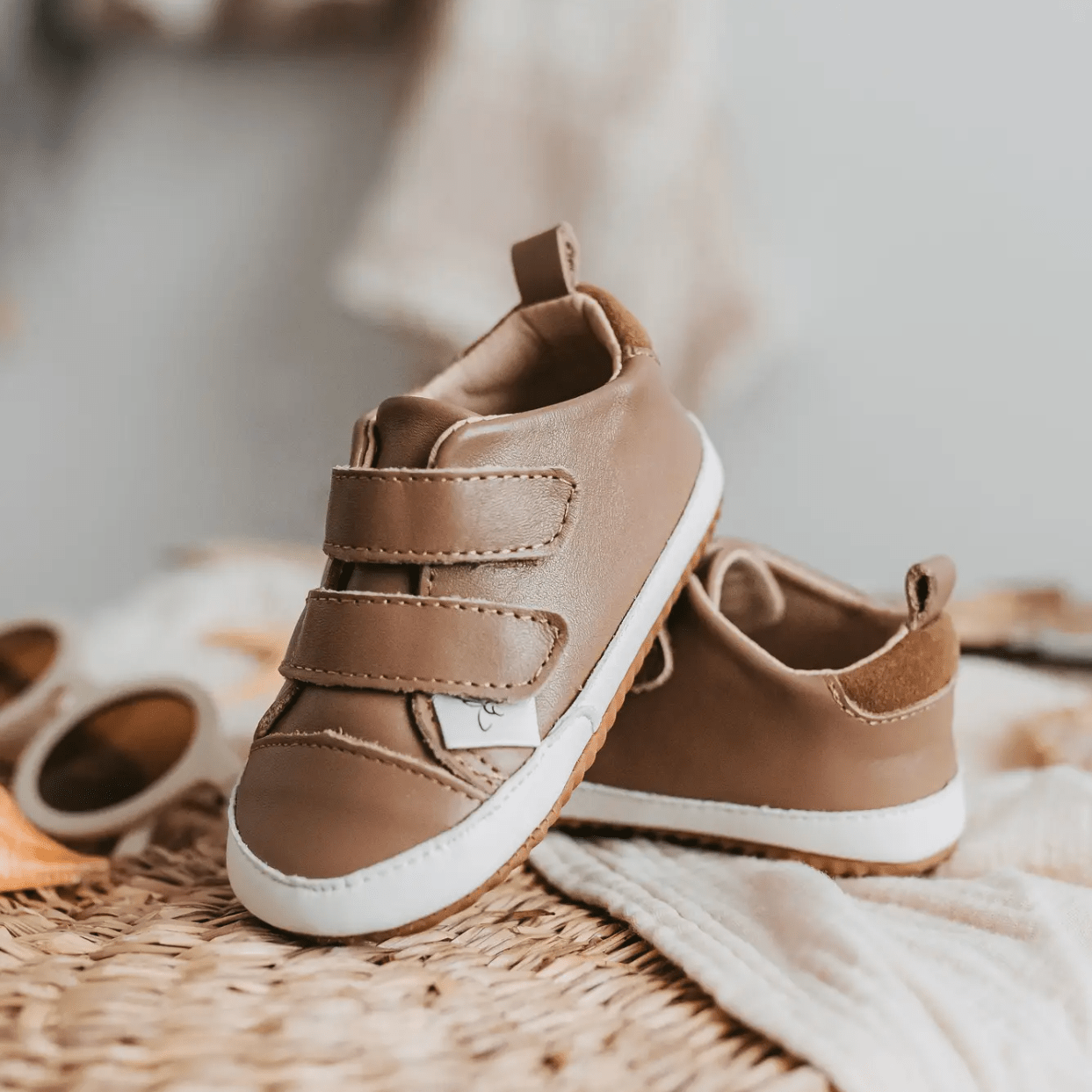 The Low Top Unisex Sneaker | Baby & Toddler Shoe