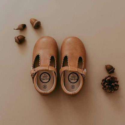 The T Bar {Premium Leather}